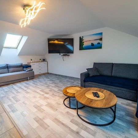 Apartament Nad Jeziorem Mikolajki Exterior foto